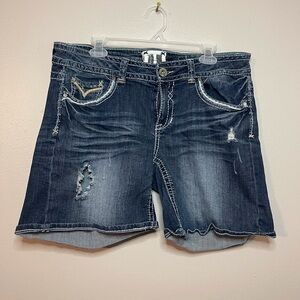 Distressed Mid-Rise Denim Shorts Size 18 Stretch Y2K / Festival Style
